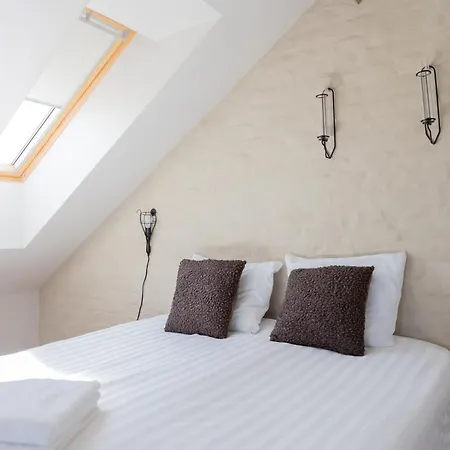 Domein Holset Bruisendwijnhuis Nocleg ze śniadaniem Lemiers