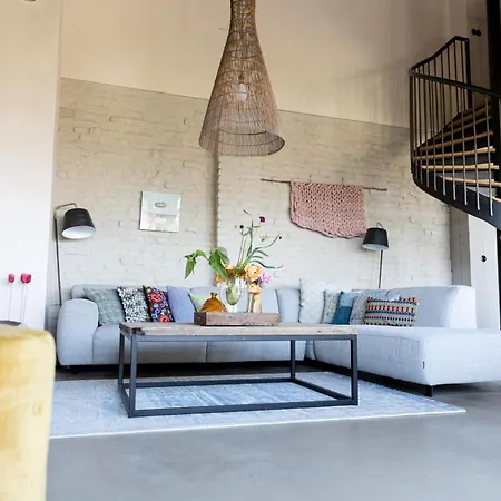 Domein Holset Bruisendwijnhuis Nocleg ze śniadaniem Lemiers