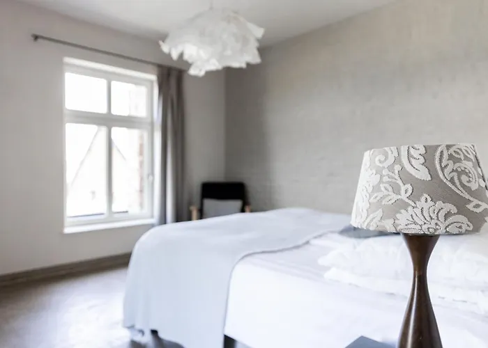 Domein Holset Bruisendwijnhuis