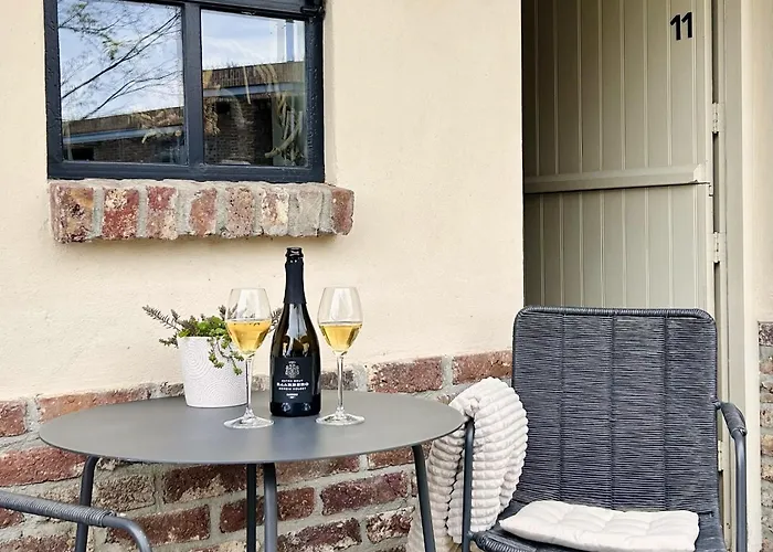 Bed and breakfast Domein Holset Bruisendwijnhuis 3*